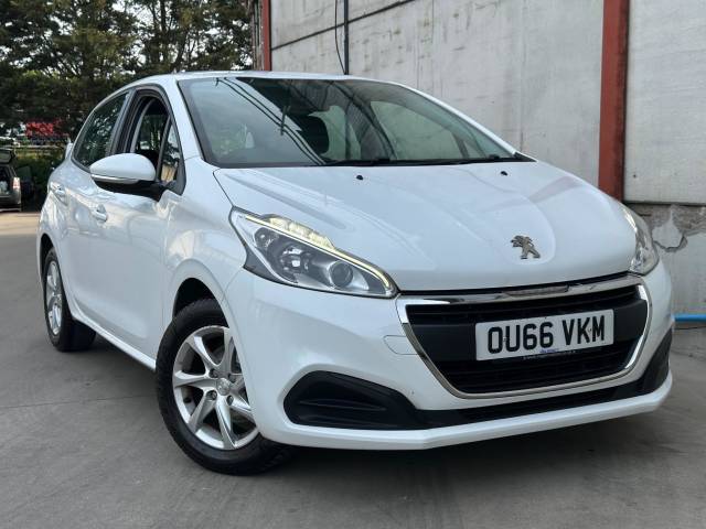 Peugeot 208 1.2 PureTech 82 Active 5dr Hatchback Petrol WHITE