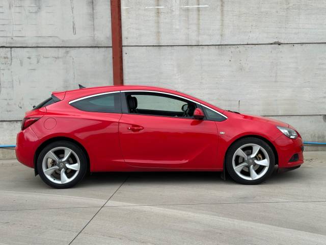 2014 Vauxhall Astra GTC 1.4T 16V 140 SRi 3dr