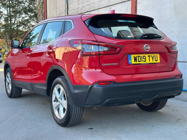 2019 Nissan Qashqai 1.3 DiG-T 160 Acenta Premium 5dr