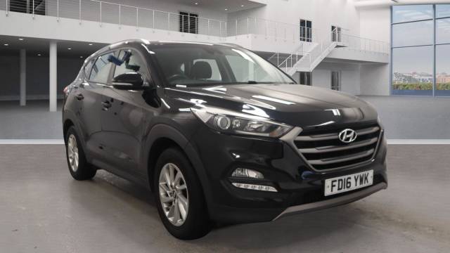 Hyundai Tucson 1.7 CRDi Blue Drive SE 5dr 2WD Estate Diesel BLACK