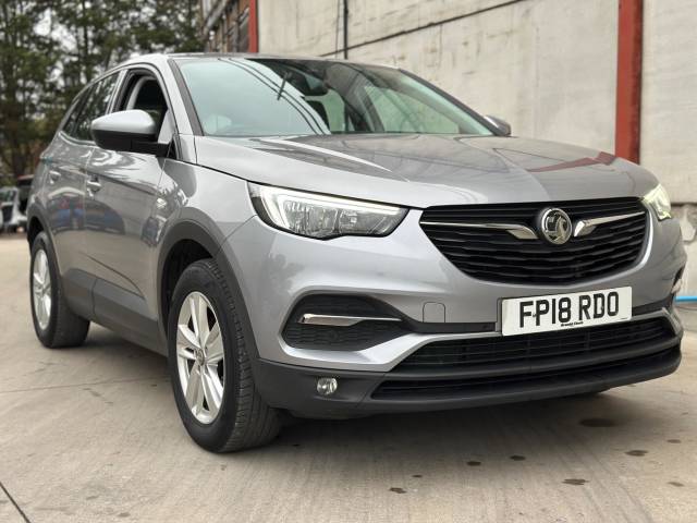 Vauxhall Grandland X 1.6 Turbo D SE 5dr Hatchback Diesel GREY