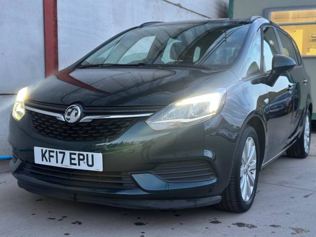 2017 Vauxhall Zafira Tourer 1.4T Design 5dr