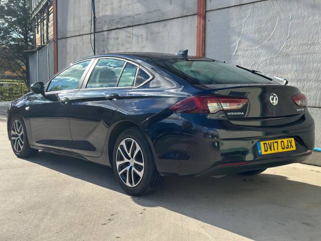 2017 Vauxhall Insignia 1.6 Turbo D ecoTec Design Nav 5dr