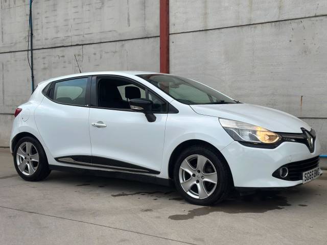 2015 Renault Clio 1.2 16V Dynamique Nav 5dr