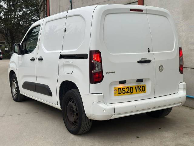 2020 Vauxhall Combo 2300 1.5 Turbo D 100ps H1 Sportive Van
