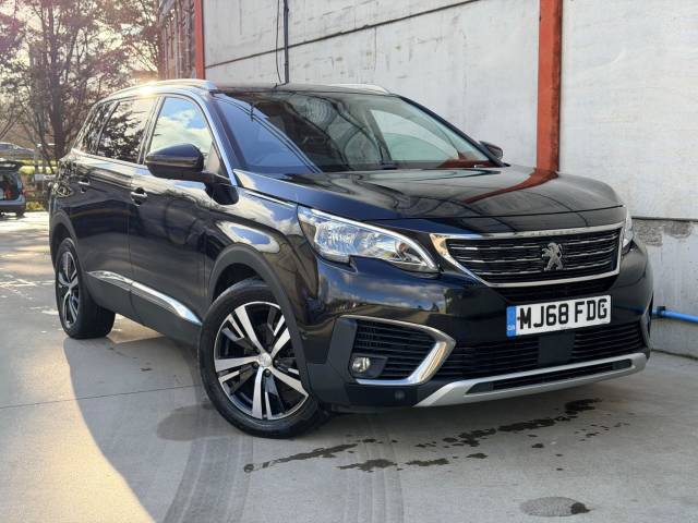 Peugeot 5008 1.2 PureTech Allure 5dr MPV Petrol BLACK