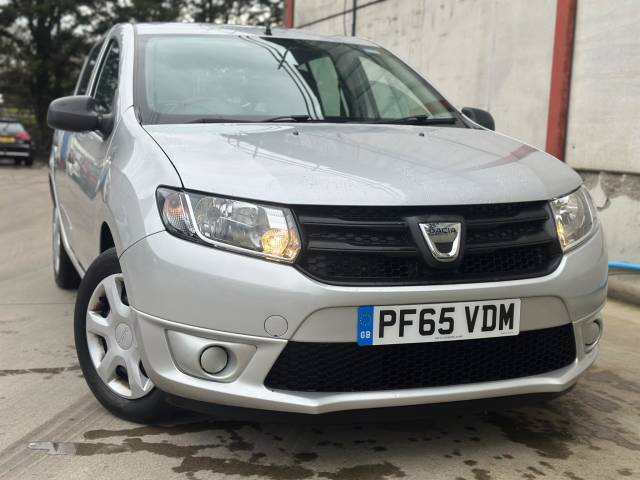 Dacia Sandero 1.2 16V 75 Ambiance 5dr Hatchback Petrol SILVER