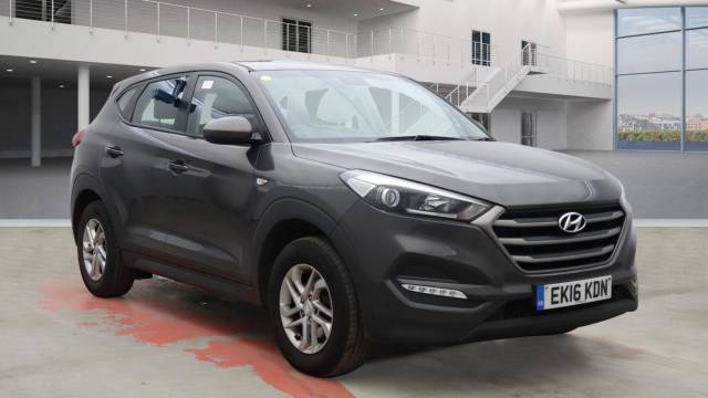 Hyundai TUCSON 1.6 GDi Blue Drive S 5dr 2WD Estate Petrol GREY